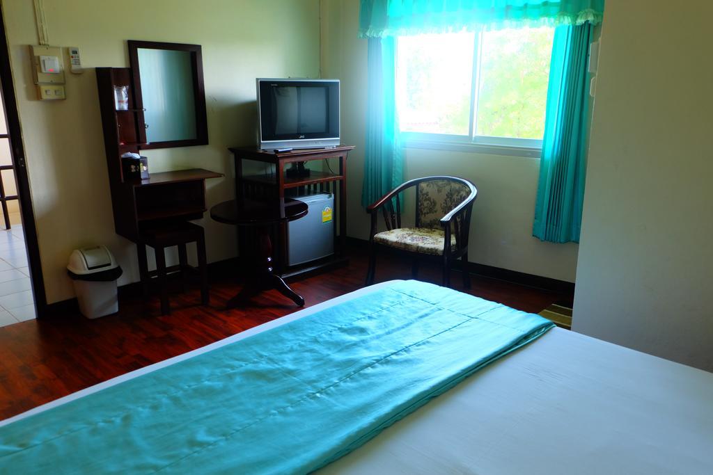 J-Safe Guesthouse Sukhothai Zewnętrze zdjęcie