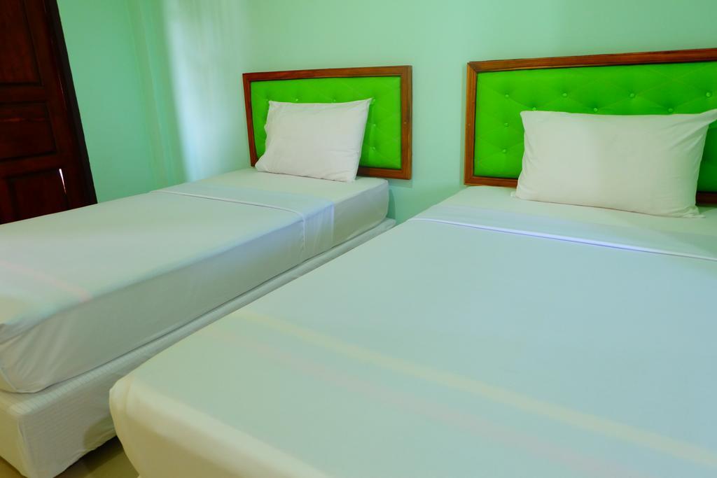 J-Safe Guesthouse Sukhothai Zewnętrze zdjęcie