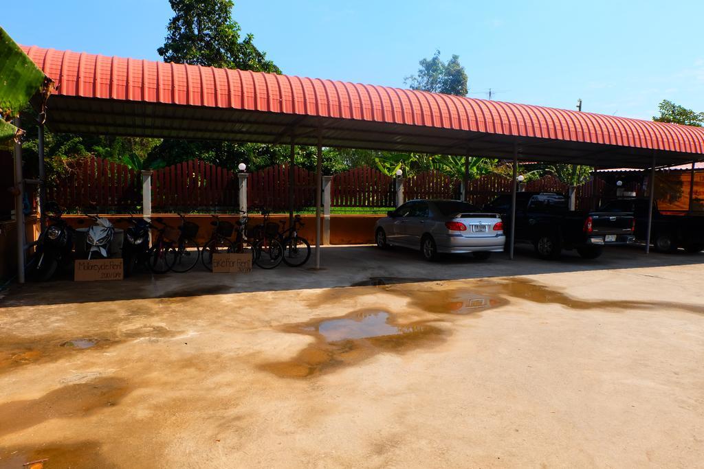 J-Safe Guesthouse Sukhothai Zewnętrze zdjęcie