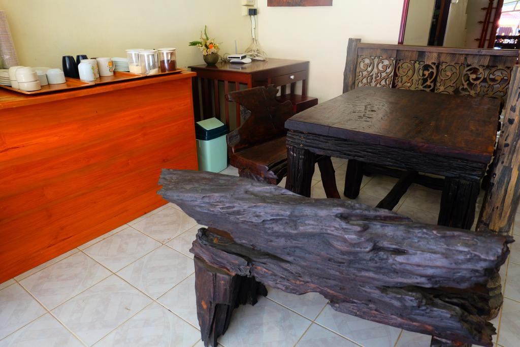 J-Safe Guesthouse Sukhothai Zewnętrze zdjęcie