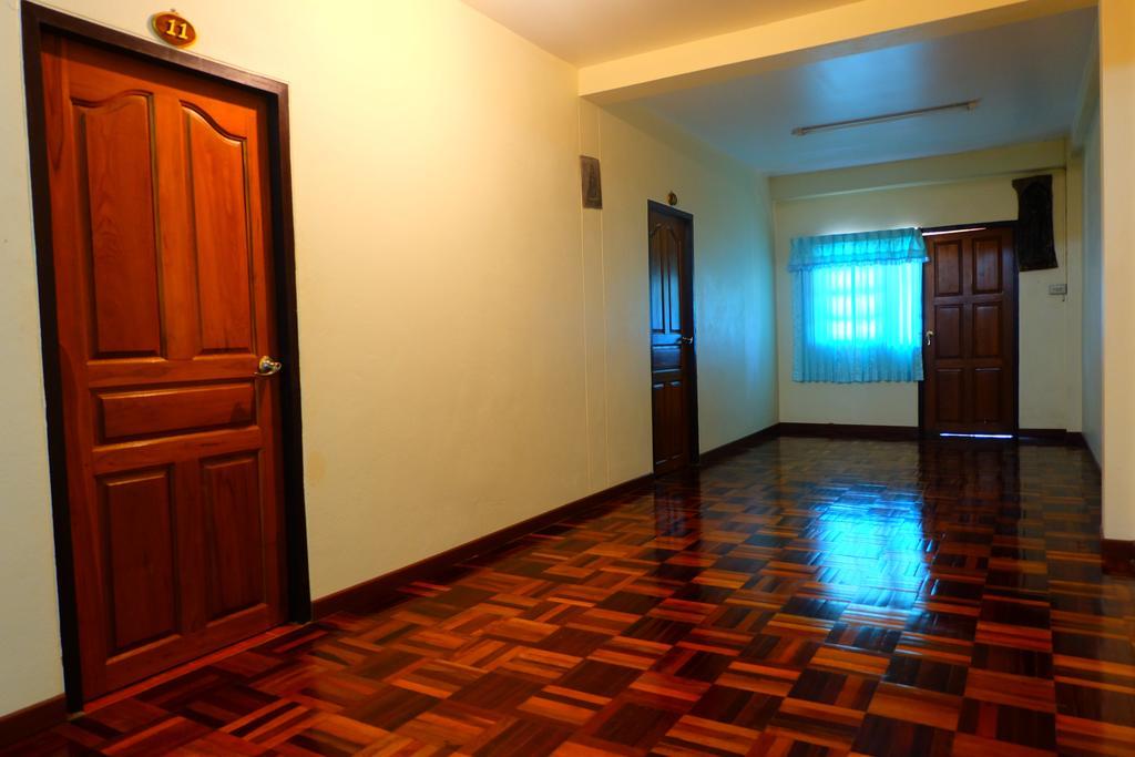 J-Safe Guesthouse Sukhothai Zewnętrze zdjęcie